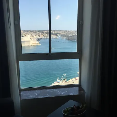 Grand Harbour 2* Валетта