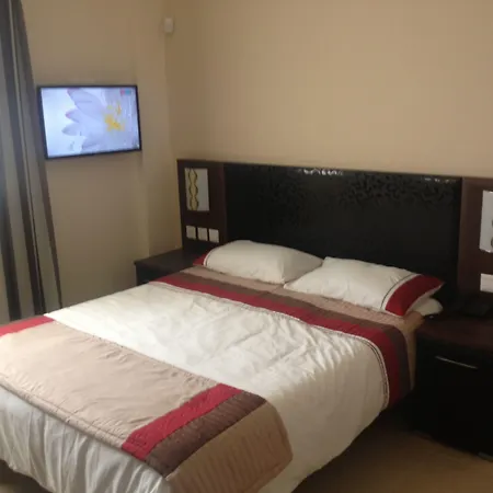 Отель Grand Harbour