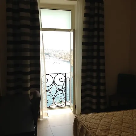 Grand Harbour Valletta