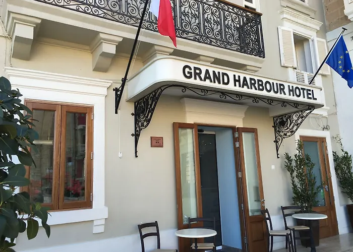 Grand Harbour فندق فاليتا