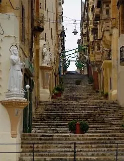 فندق Grand Harbour 2*